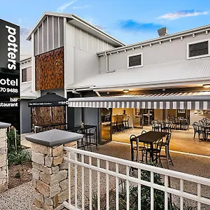 https://potters-toowoomba-boutique-hotel.queenslandhotels.net
